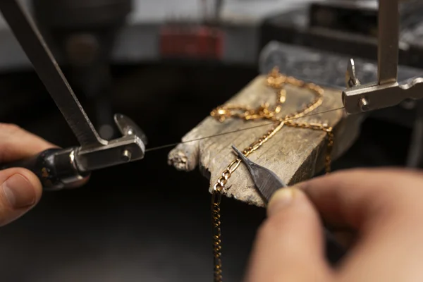 Jewelry Repair at Helmut The Jeweler
