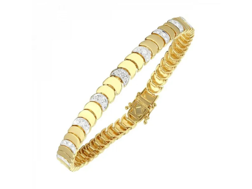 Gold and diamond link bracelet