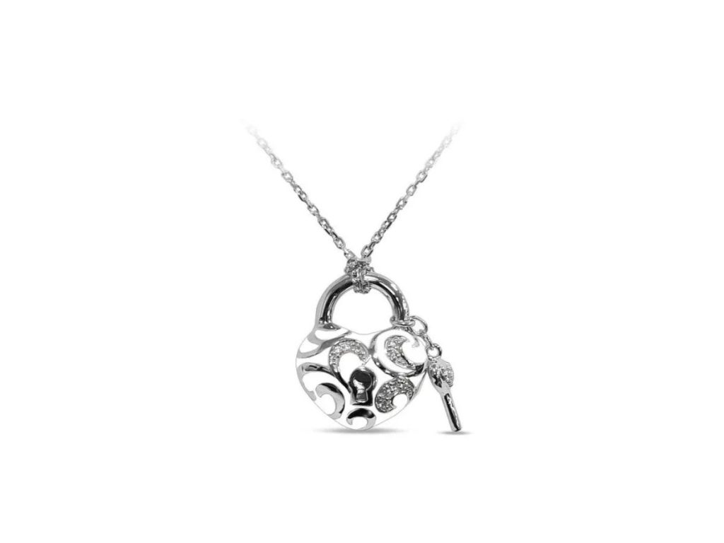 Silver heart lock pendant necklace