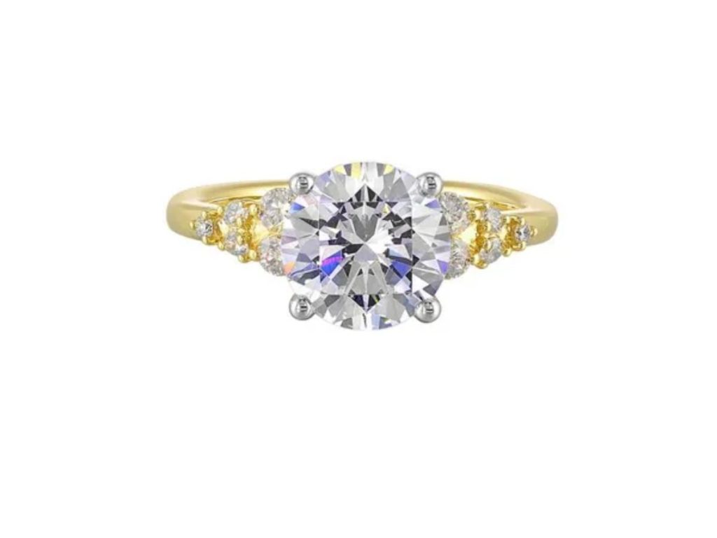 Two-tone round diamond engagement ring