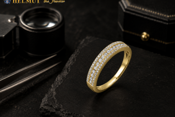 Yellow gold pavé diamond band with layered rows