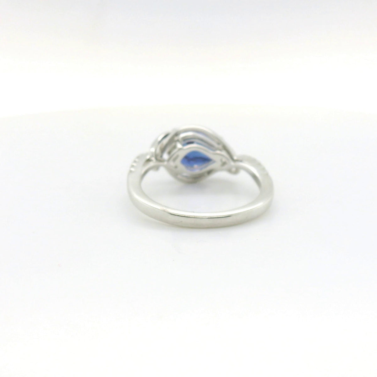 Chatham 2.26ct Flame Lab Sapphire & Diamond Ring