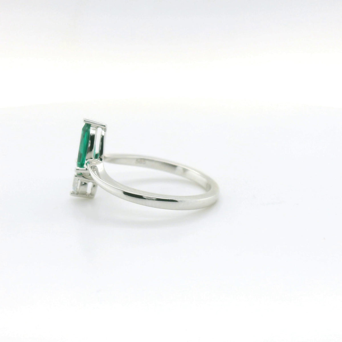 Chatham 0.51ct Pear Lab Emerald & Diamond Ring