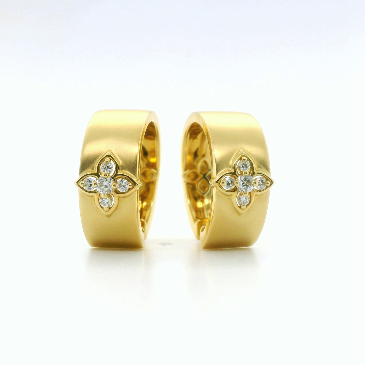 Perfect Love 0.25ct Diamond Flower Huggies