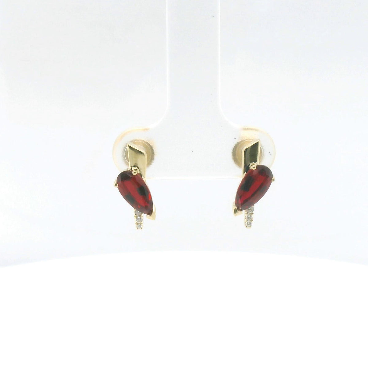 Chatham 1.54ct Lab Ruby & Diamond Studs