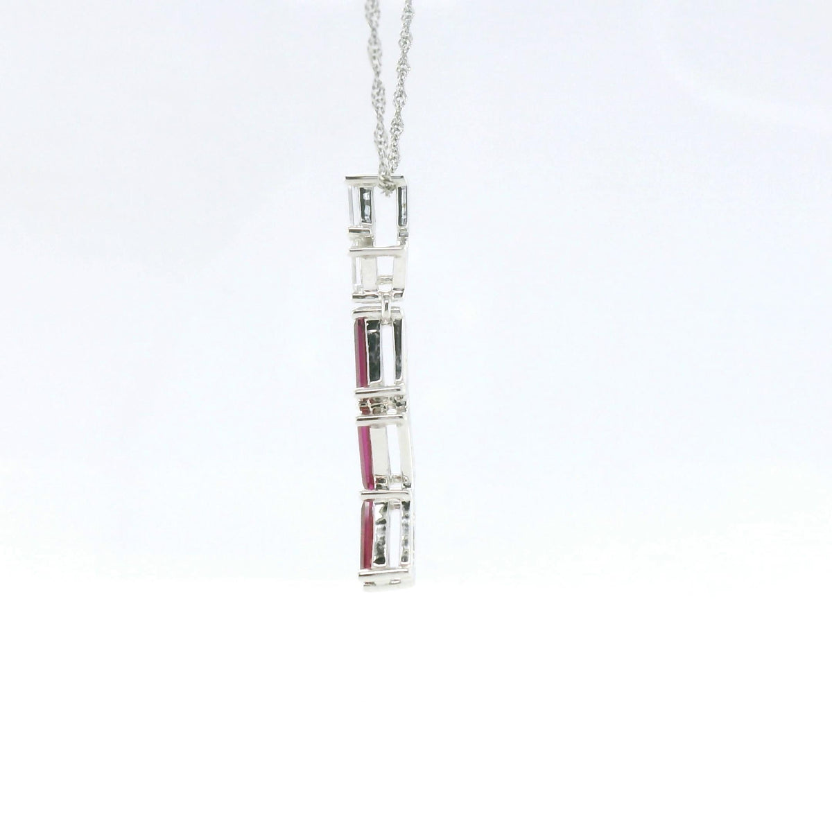 Chatham 0.51ct Lab Ruby & Diamond Pendant
