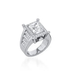 Nefertiti Elite Yellow Gold Diamond Ring