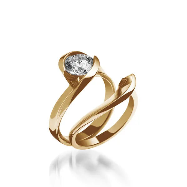 Apropos Yellow Gold Engagement Ring