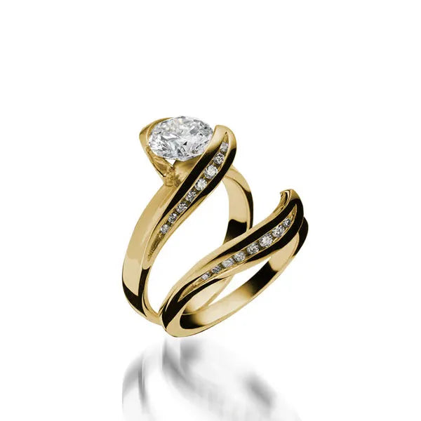 Apropos Plus Yellow Gold Engagement Ring