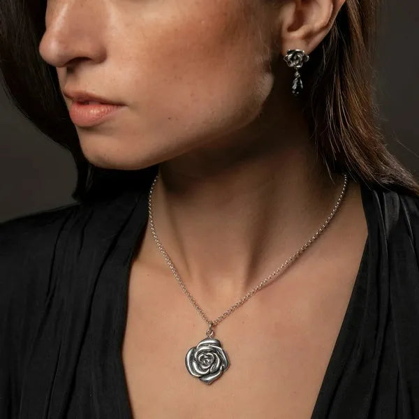 Large Rose Pendant on Rolo Chain