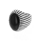 Onyx Ribbed Shank Low Profile Ring With