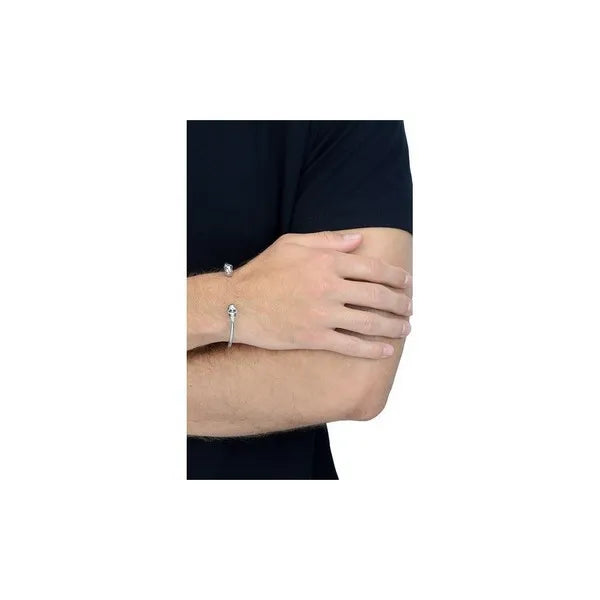 Thin Wire Cuff W/ Skulls