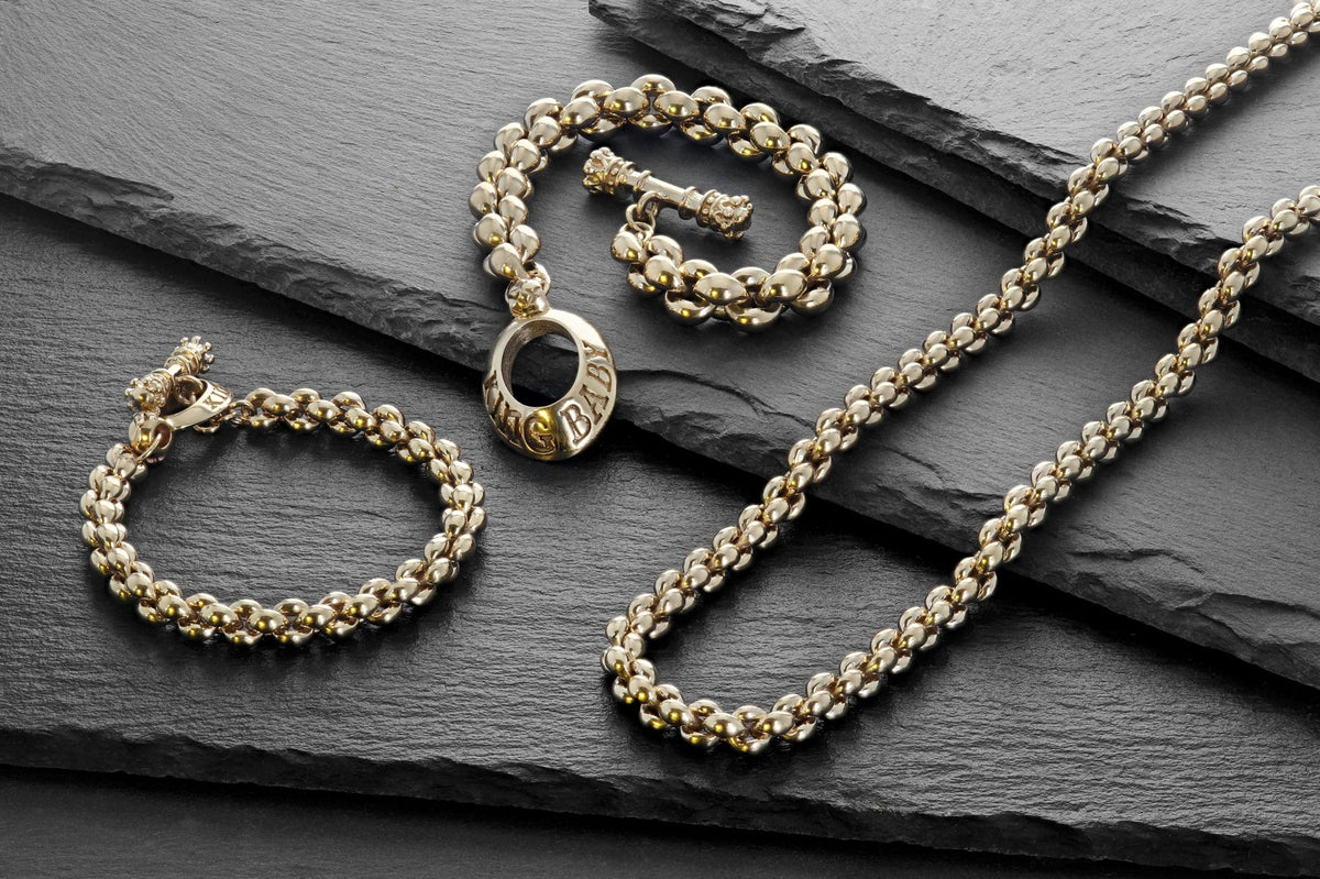 10k Gold Small Infinity Link Necklace (24 Inches)