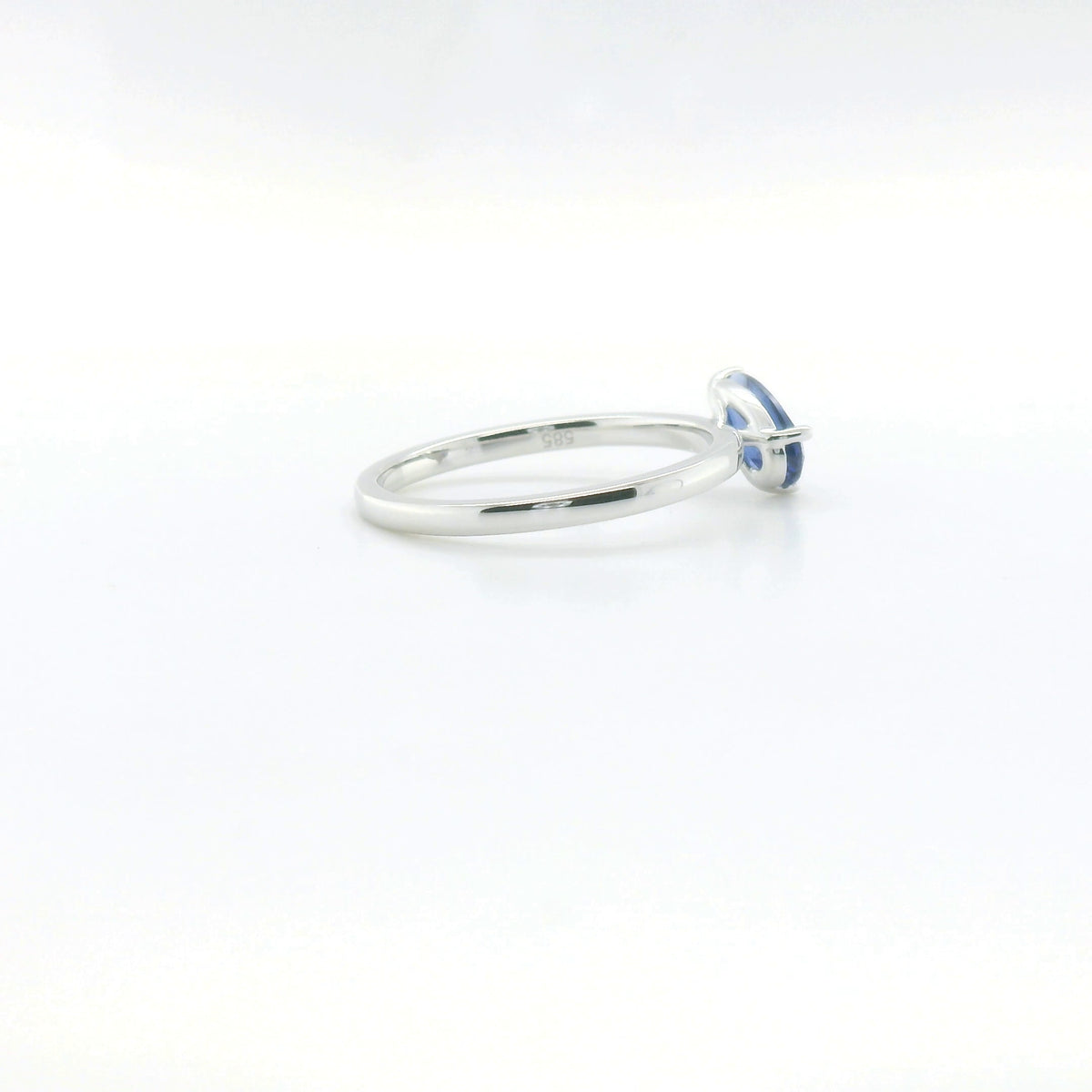 Chatham 0.83ct Pear Lab Sapphire Ring