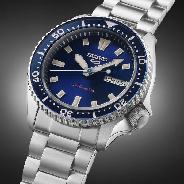 Seiko 5 Sports SKX Watch