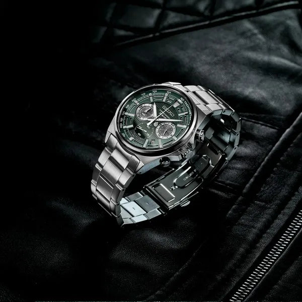 Seiko Essentials Green Chronograph Watch