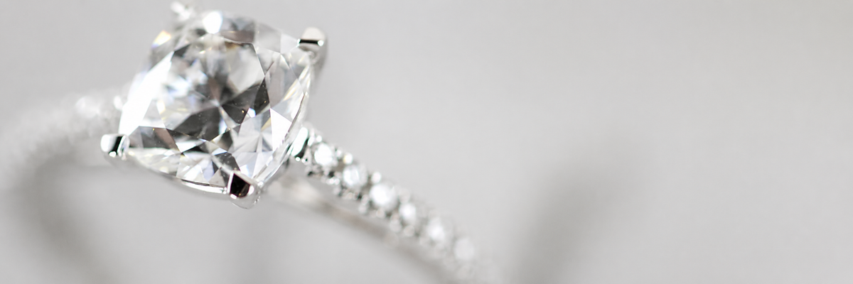 Wedding Bands at HELMUT the Jeweler