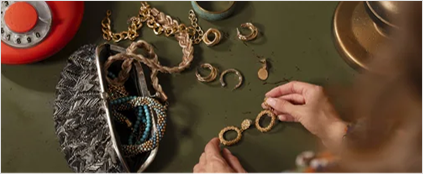 Sell Old Jewelry & Scrap Metals at HELMUT the Jeweler